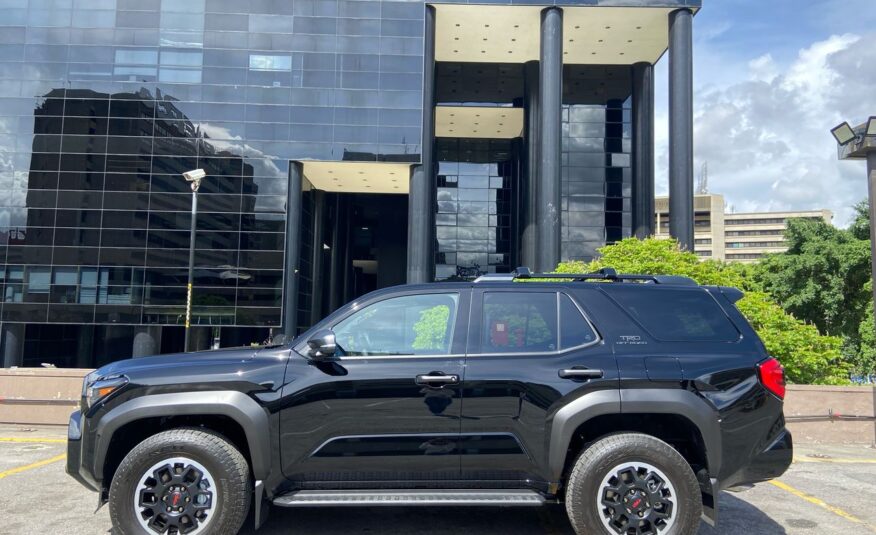 Toyota 4Runner TRD OFF Road – Año 2025
