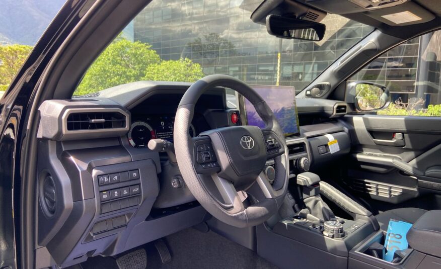 Toyota 4Runner TRD OFF Road – Año 2025