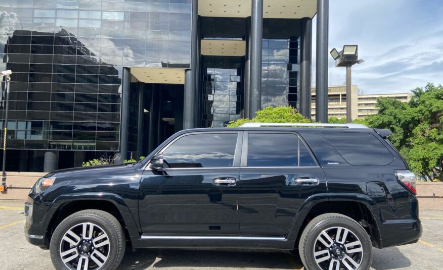 Toyota 4Runner Limited – Año 2022