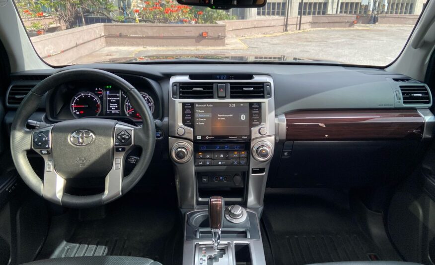 Toyota 4Runner Limited – Año 2022