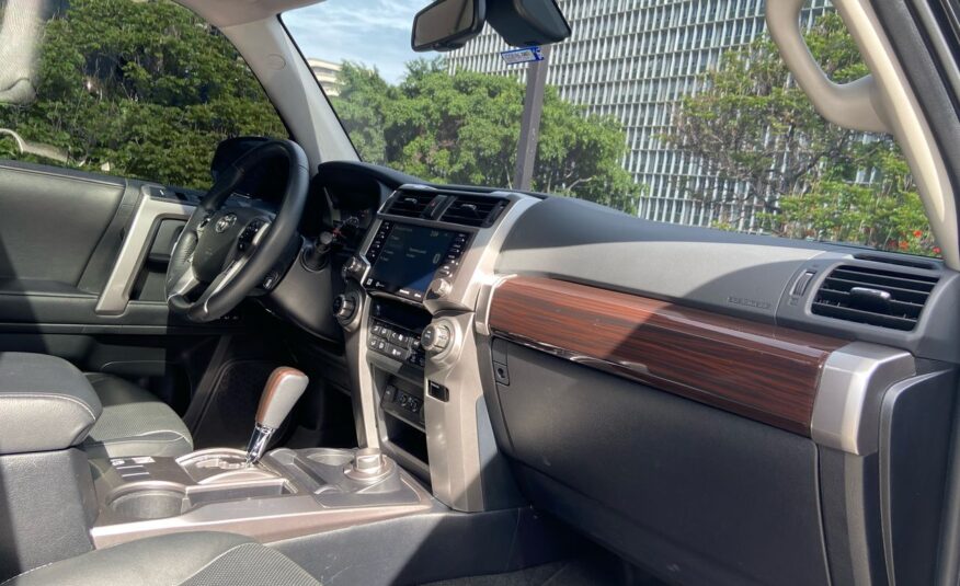 Toyota 4Runner Limited – Año 2022