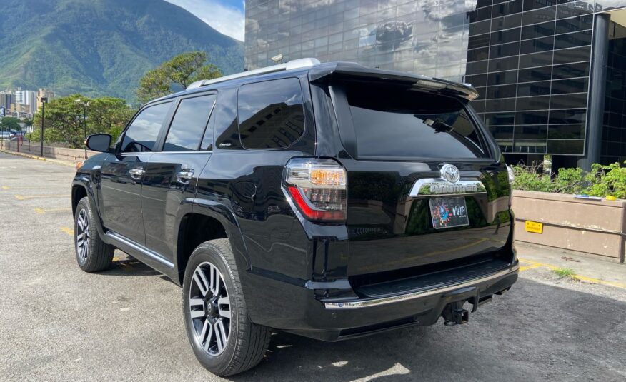 Toyota 4Runner Limited – Año 2022