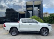 Toyota Hilux SRX – Año 2024