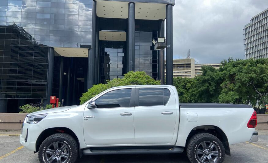 Toyota Hilux SRX – Año 2024