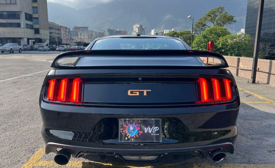 Ford Mustang GT V8 – Año 2015