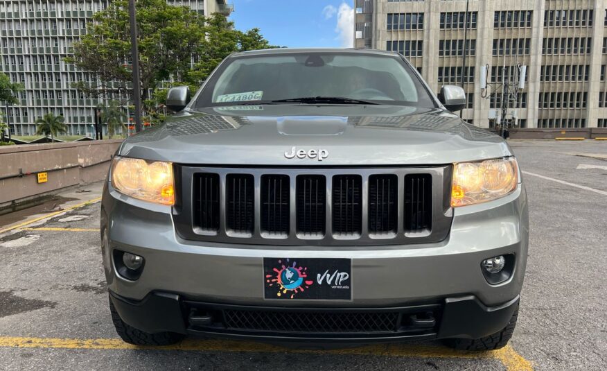 Jeep Grand Cherokee Laredo Blindada – Año 2011