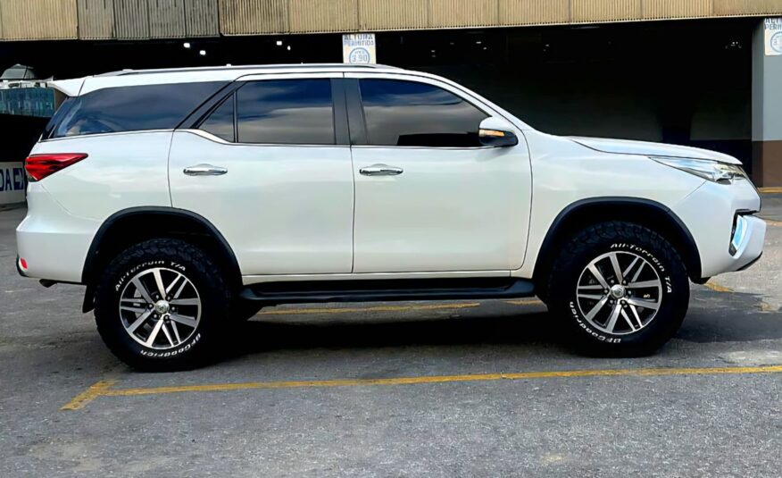 Toyota Fortuner VXR Blindada – Año 2016