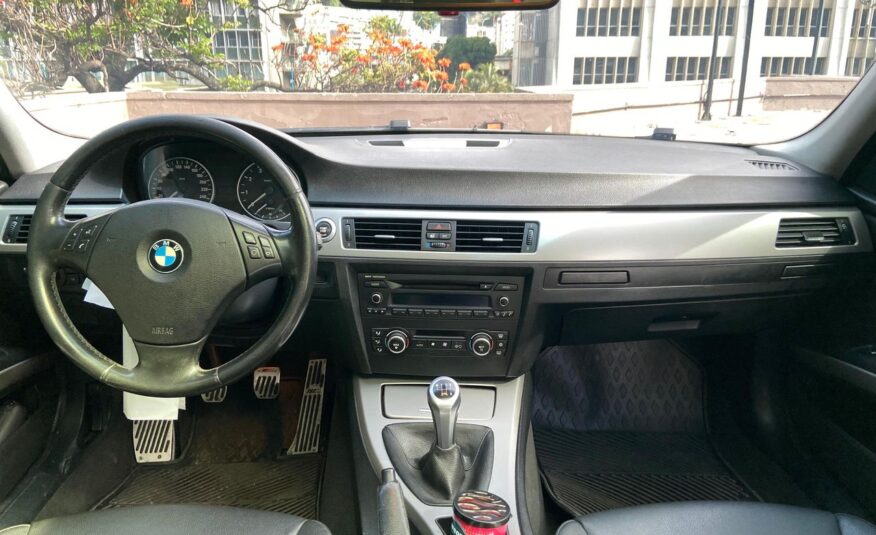 BMW 325I – Año 2008