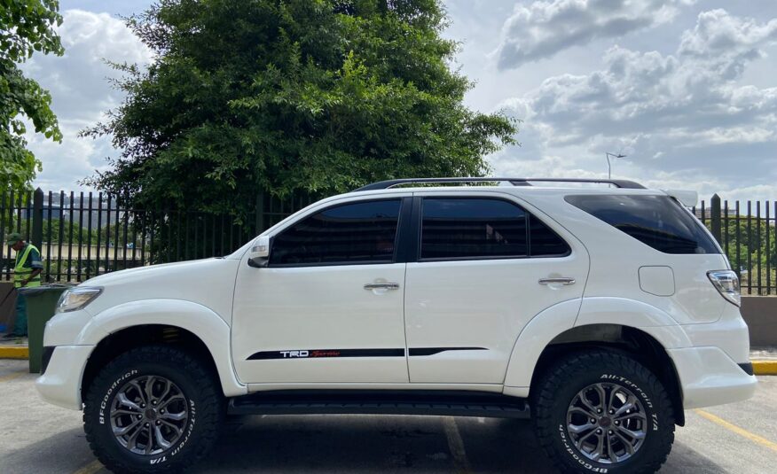 Toyota Fortuner Sportivo – Año 2019