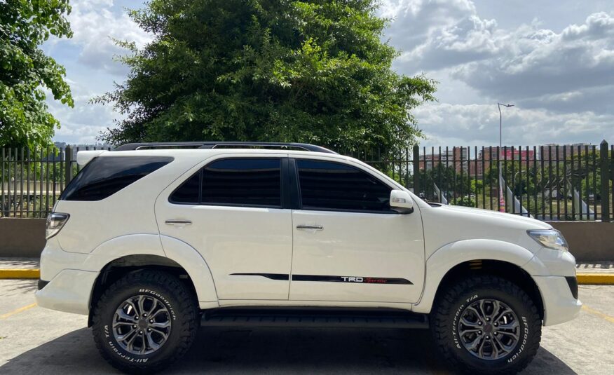 Toyota Fortuner Sportivo – Año 2019