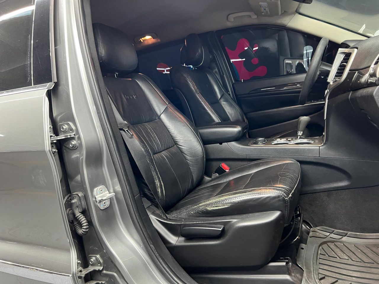 Jeep Grand Cherokee Laredo Blindada – Año 2011