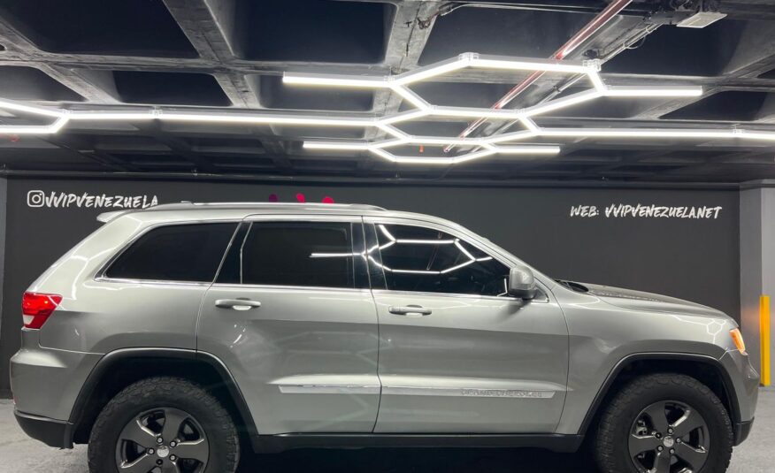 Jeep Grand Cherokee Laredo Blindada – Año 2011