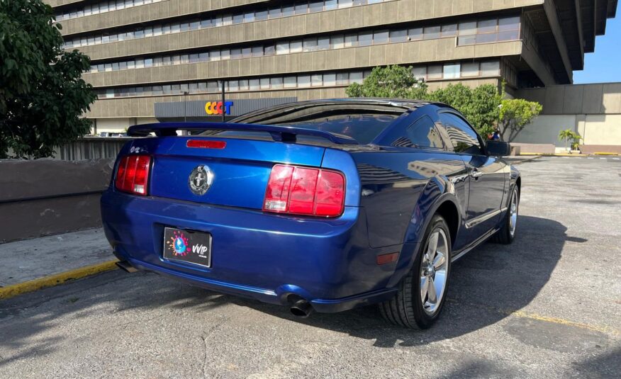 Ford Mustang – Año 2007