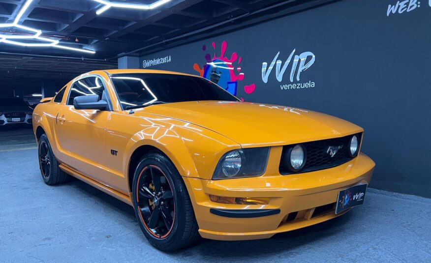 Ford Mustang – Año 2008
