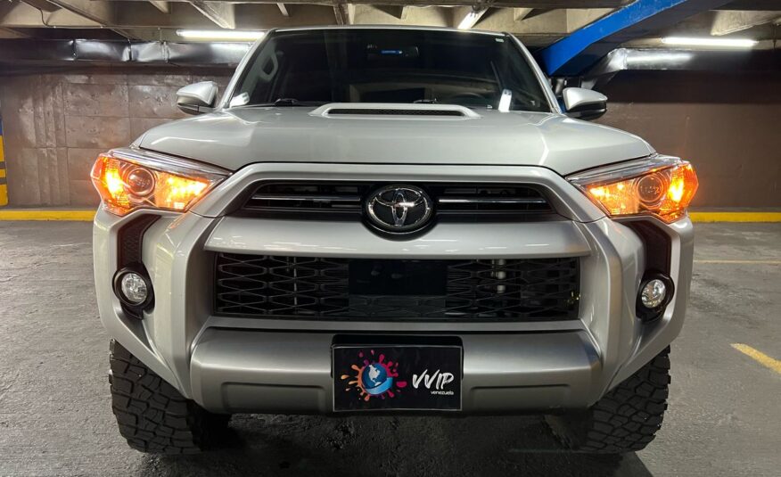Toyota 4Runner TRD Off Road – Año 2020