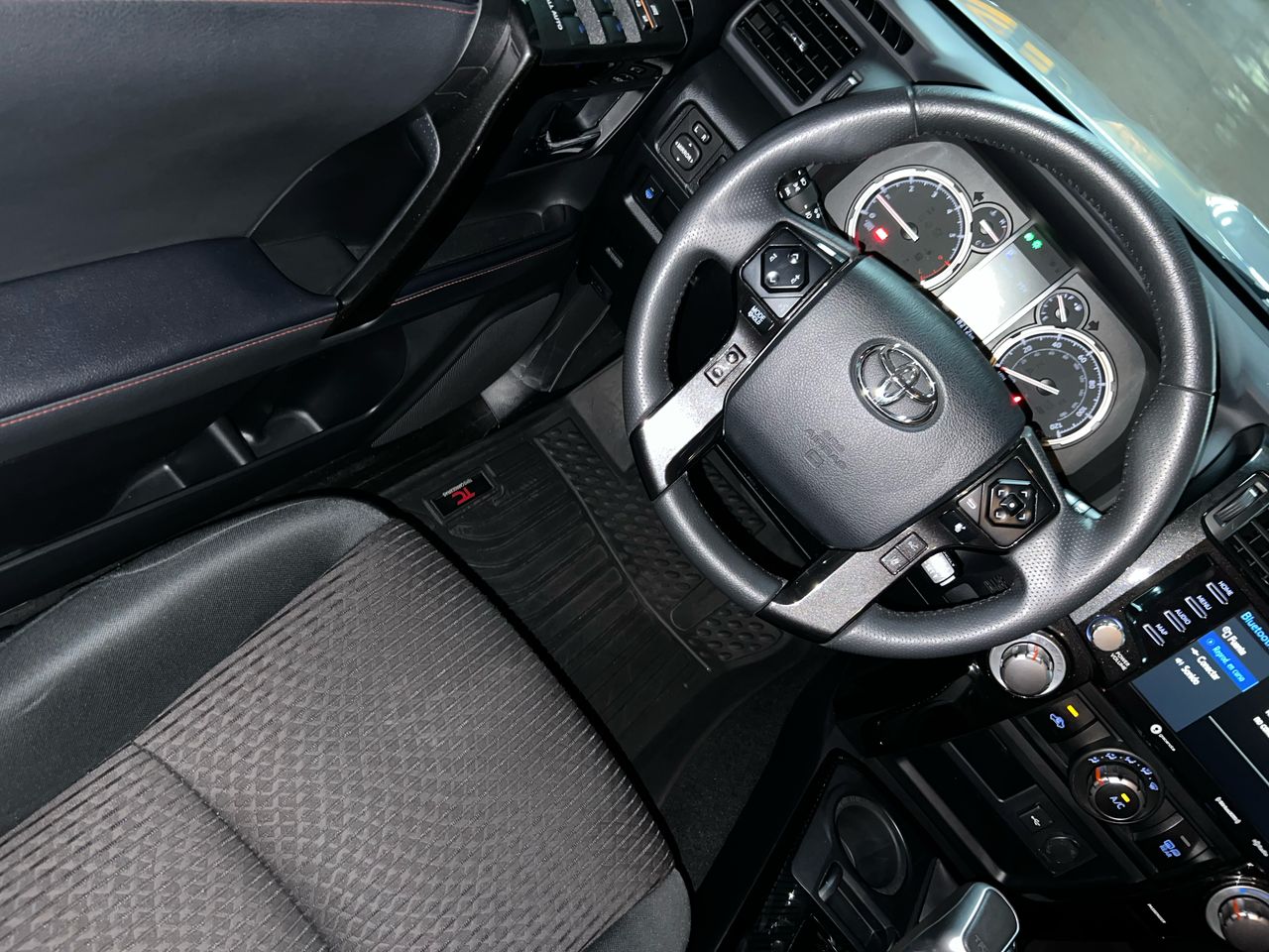 Toyota 4Runner TRD Off Road – Año 2020