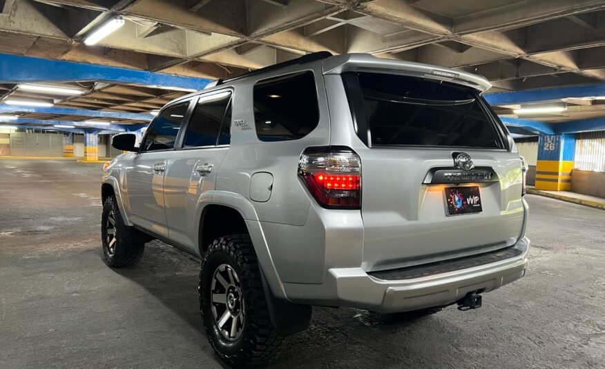 Toyota 4Runner TRD Off Road – Año 2020