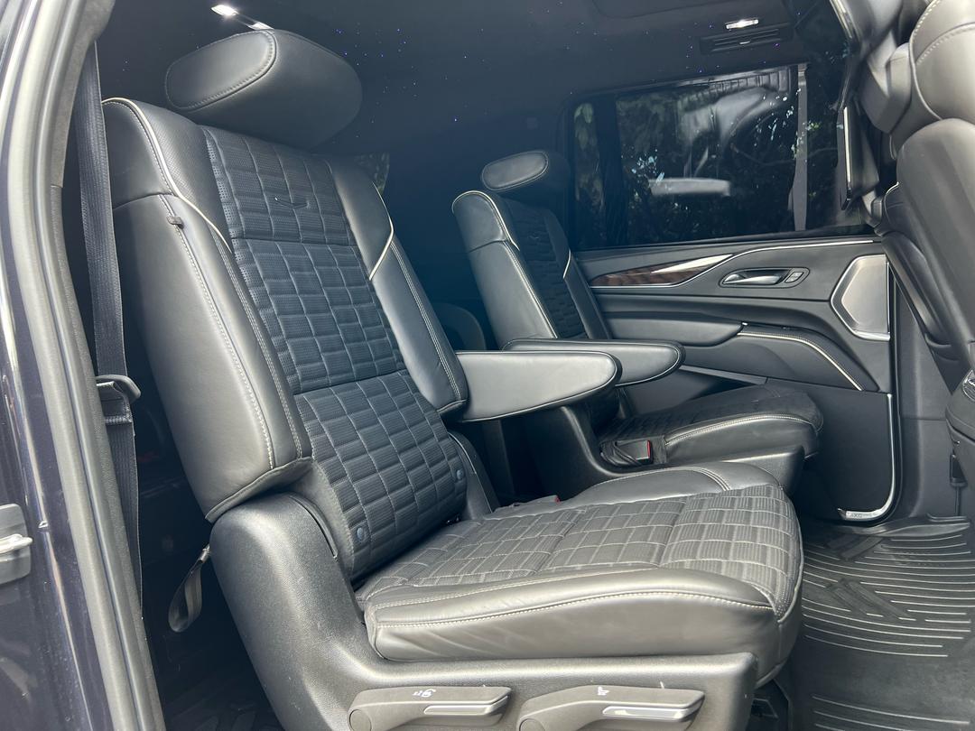 Cadillac Escalade 600 – Año 2023