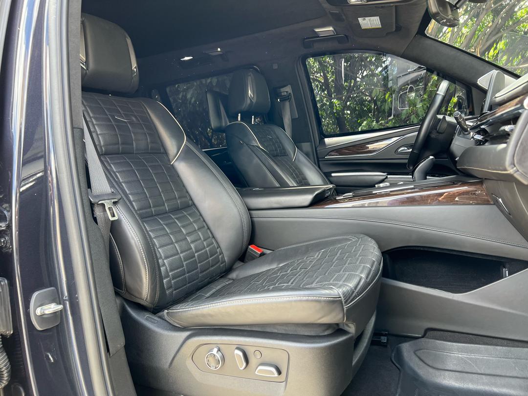 Cadillac Escalade 600 – Año 2023