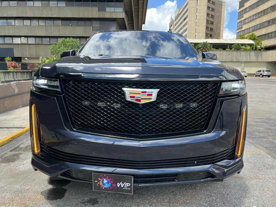 Cadillac Escalade 600 – Año 2023