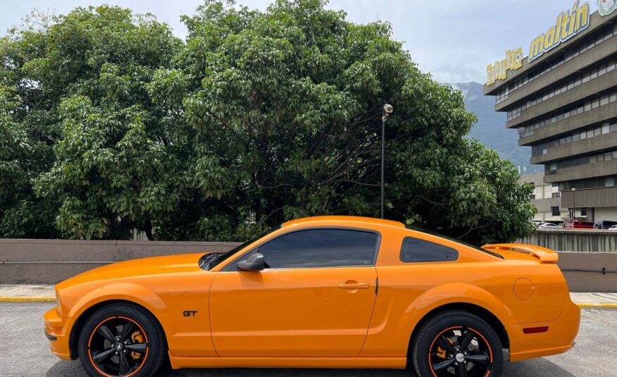 Ford Mustang – Año 2008