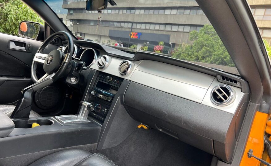 Ford Mustang – Año 2008