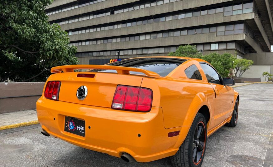 Ford Mustang – Año 2008
