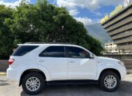 Toyota Fortuner – Año 2011