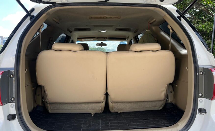 Toyota Fortuner – Año 2011