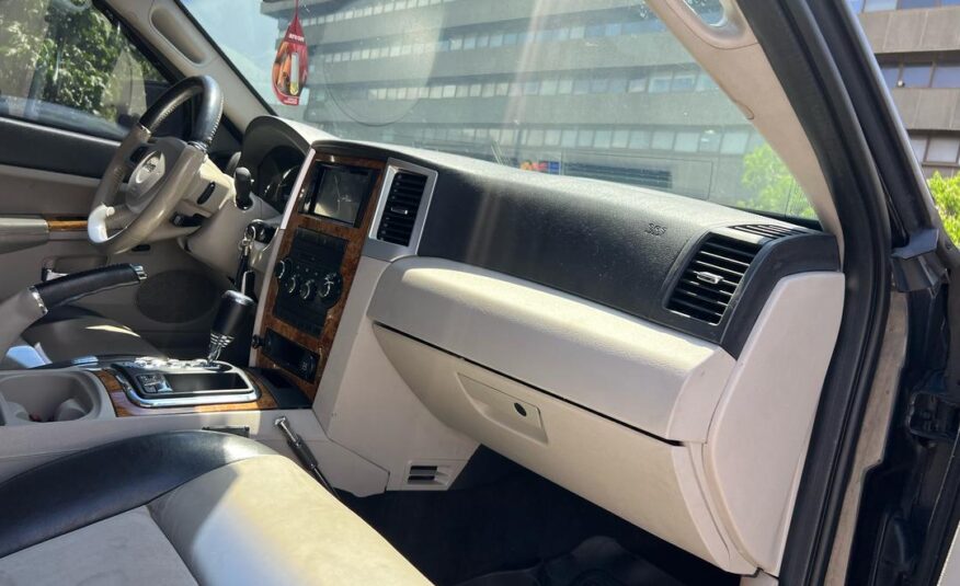 Jeep Grand Cherokee Limited Blindada Nivel III – Año 2010