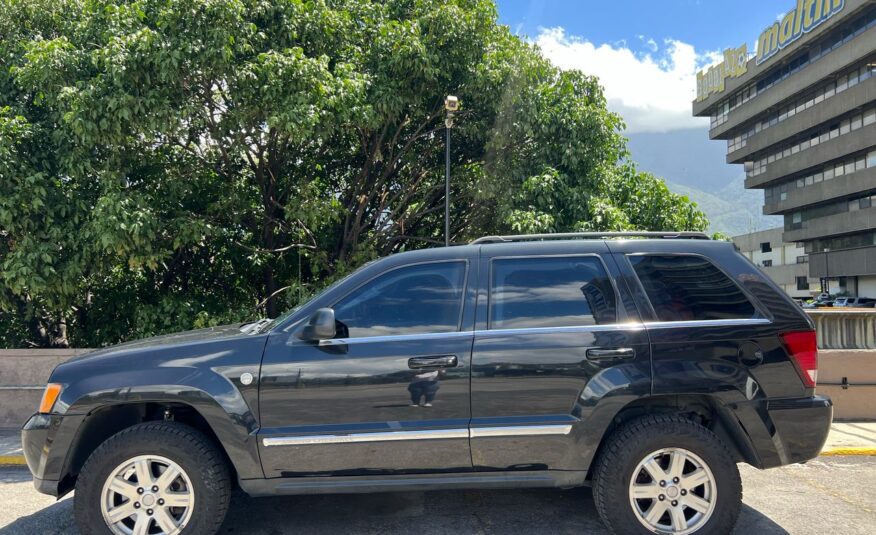 Jeep Grand Cherokee Limited Blindada Nivel III – Año 2010