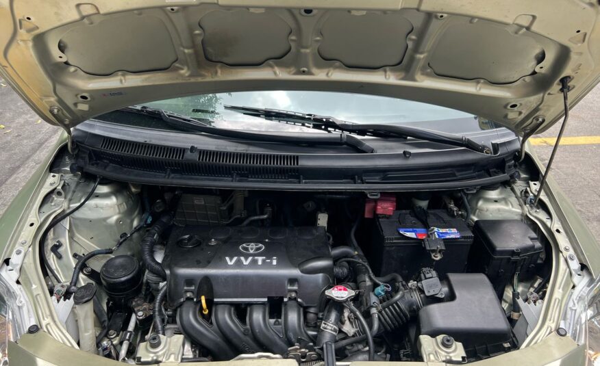 Toyota Yaris Belta – Año 2007