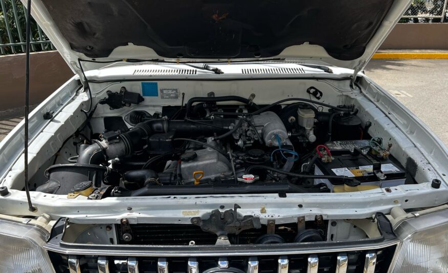 Toyota Meru – Año 2008