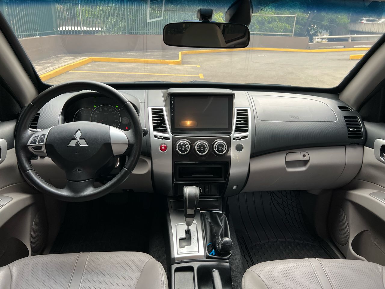 Mitsubishi Montero GLS Blindada Nivel III – Año 2015