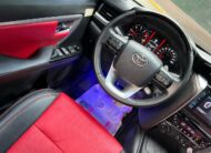 Toyota Fortuner VXR+ V6 – Año 2020