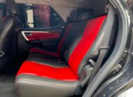 Toyota Fortuner VXR+ V6 – Año 2020