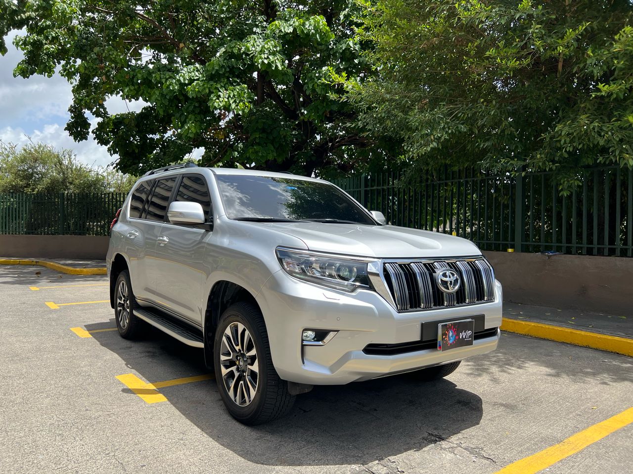 Toyota Prado VX – Año 2024
