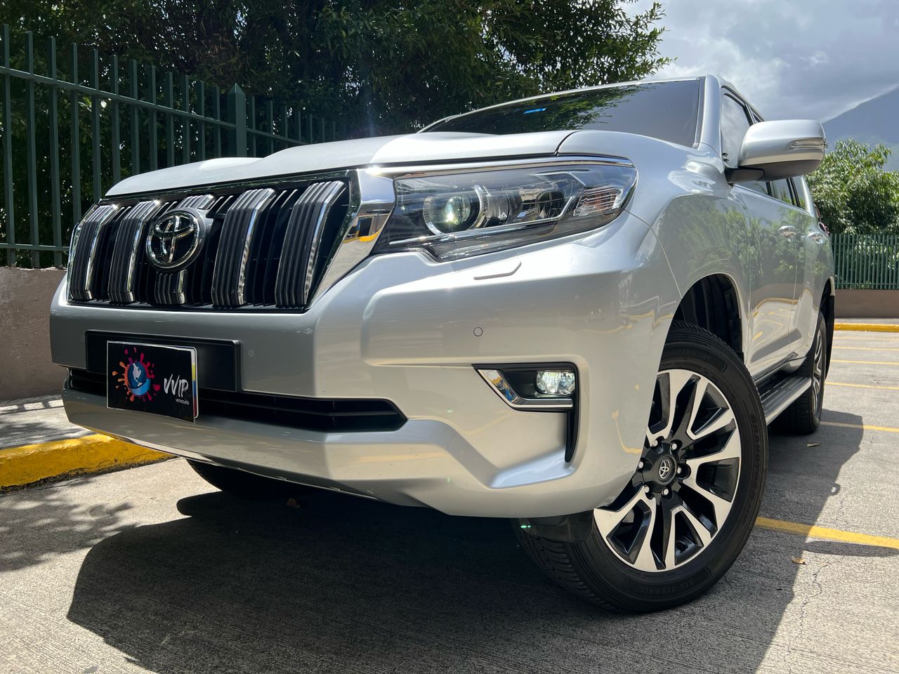 Toyota Prado VX – Año 2024