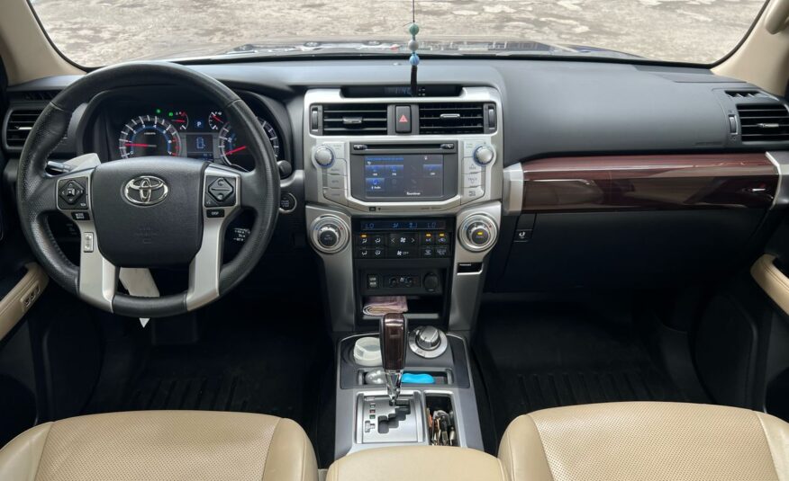 Toyota 4Runner Limited – Año 2016