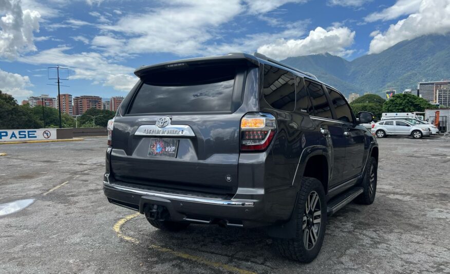 Toyota 4Runner Limited – Año 2016