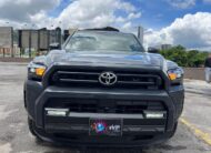 Toyota 4Runner SR5 – Año 2025