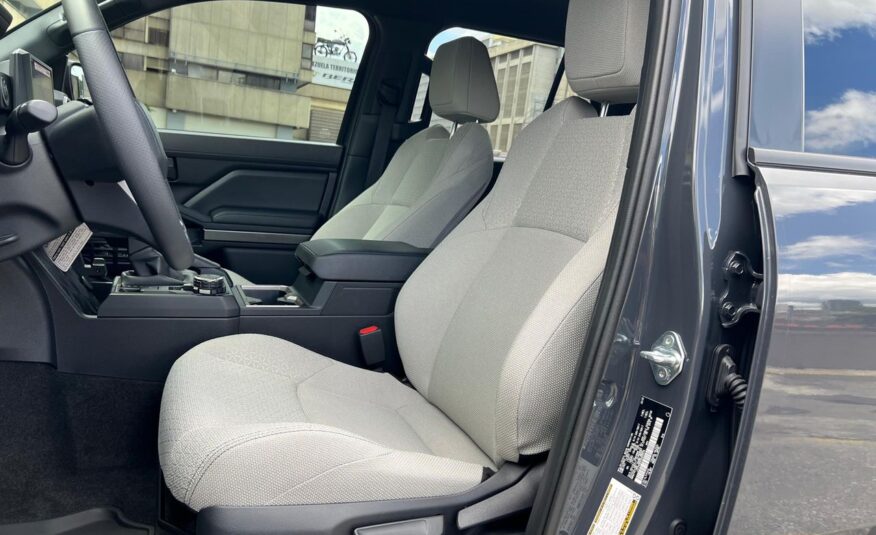 Toyota 4Runner SR5 – Año 2025