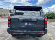 Toyota 4Runner SR5 – Año 2025