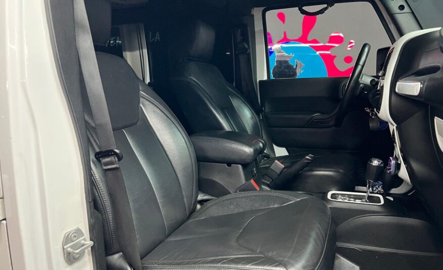 Jeep Rubicon Sahara – Año 2017