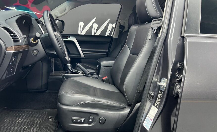 Toyota Prado VX – Año 2023