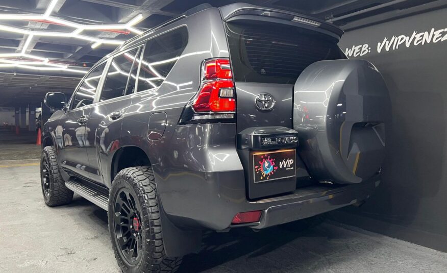 Toyota Prado VX – Año 2023