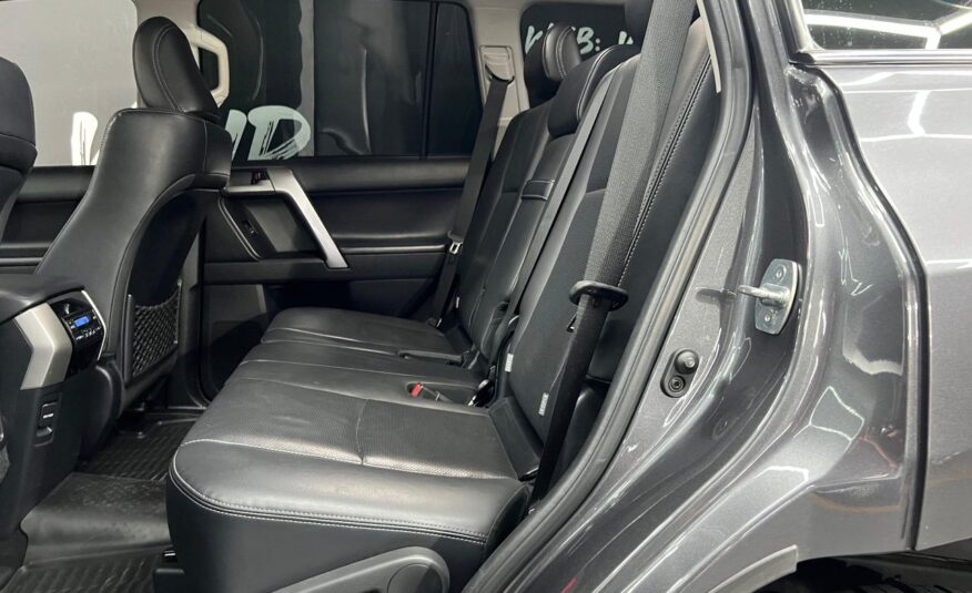 Toyota Prado VX – Año 2023
