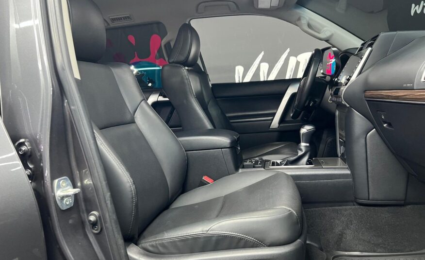 Toyota Prado VX – Año 2023