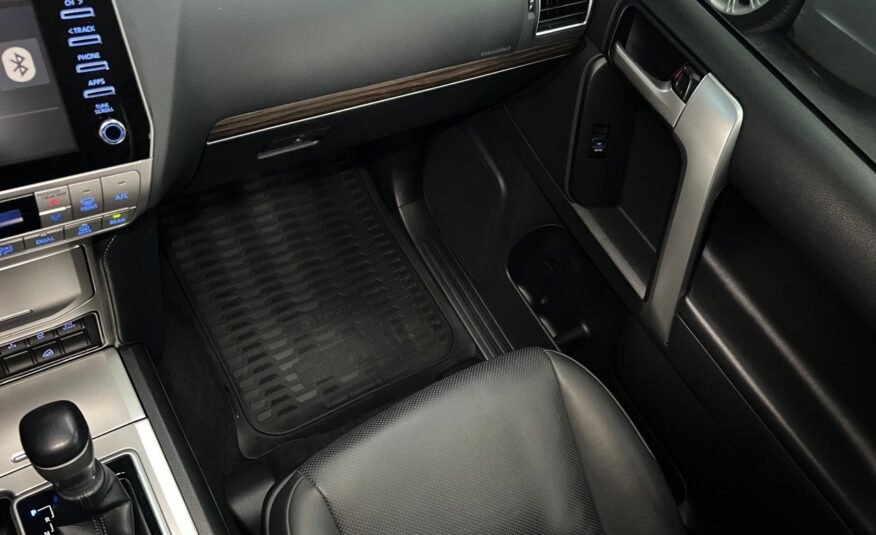 Toyota Prado VX – Año 2023