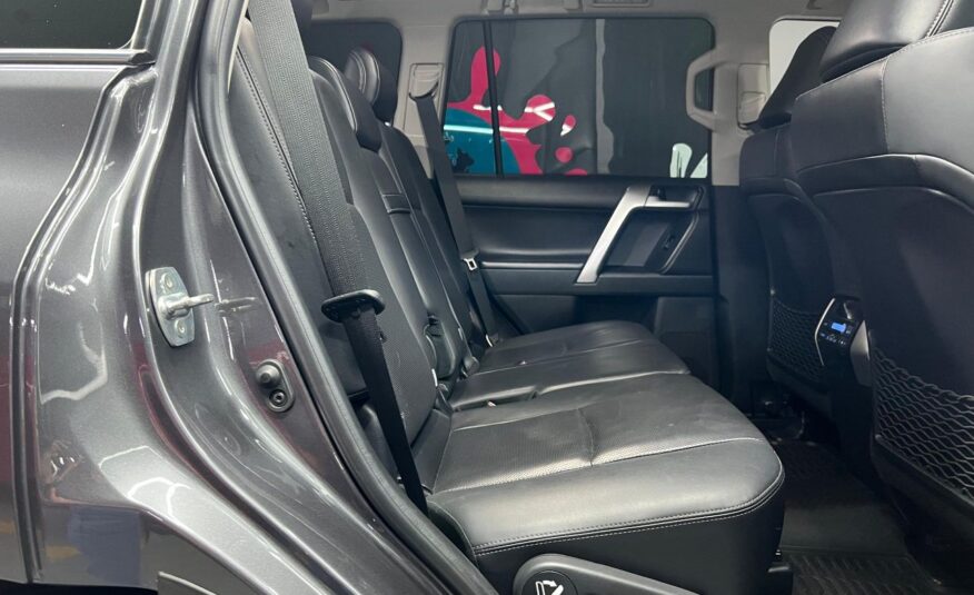 Toyota Prado VX – Año 2023